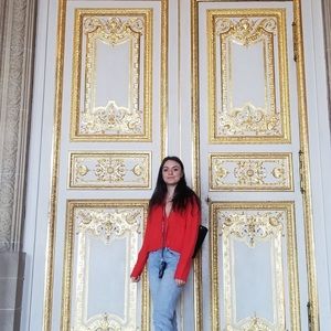 Worn once red cropped cardigan